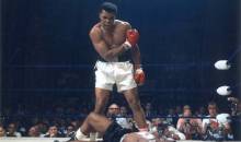 1965 - Foto histórica del combate por el Campeonato del Mundo de los pesados entre Muhammad Ali vs. Sonny Liston
